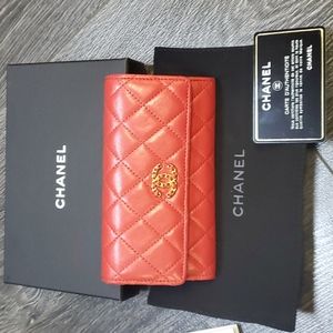 Chanel Wallet